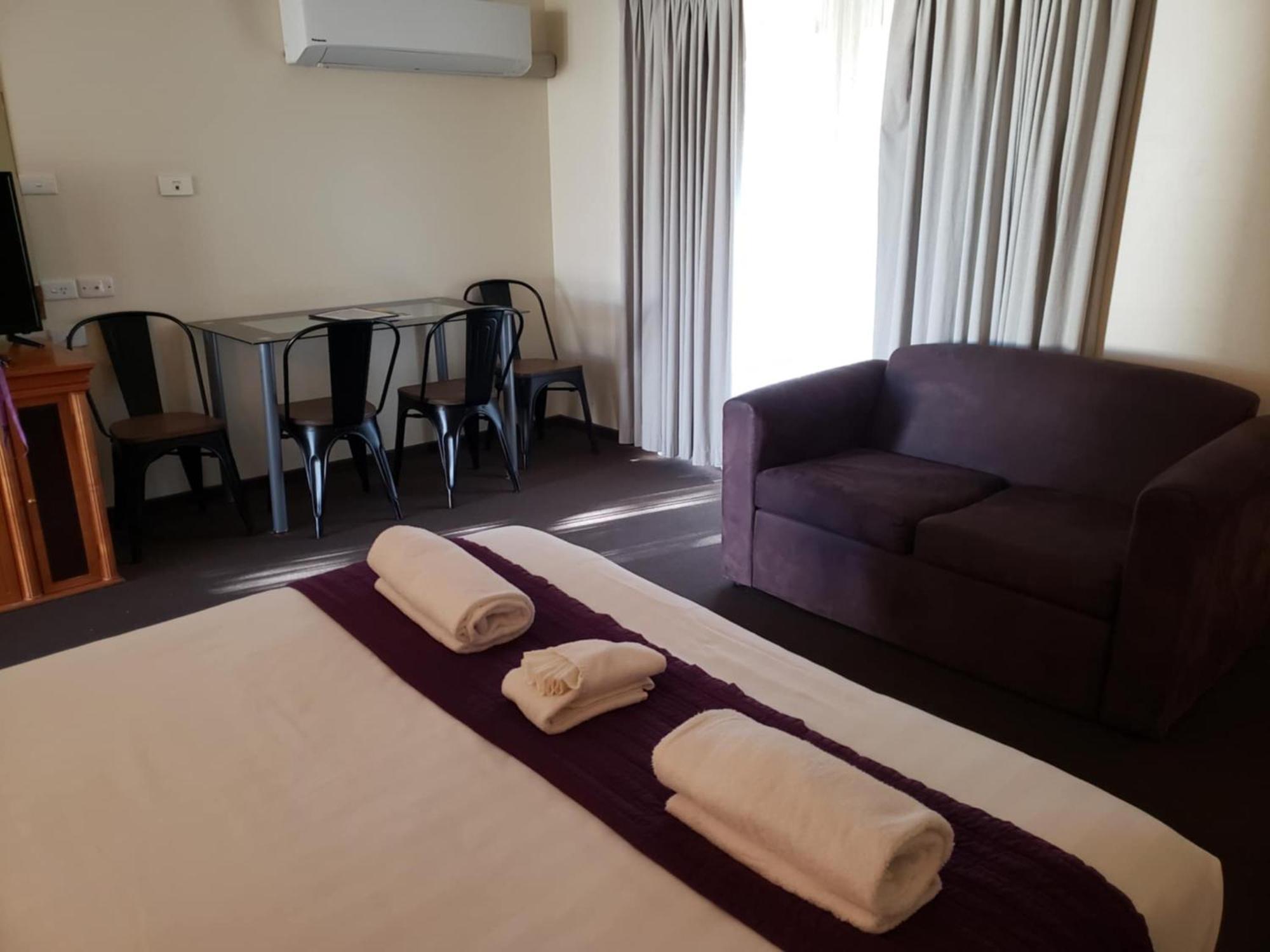 Balranald Motor Inn Oda fotoğraf